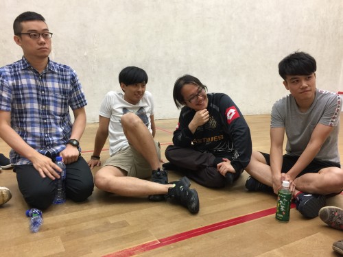 (左一)導演黃俊傑、(右二)編劇路懿