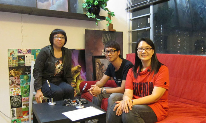 左起﹕Sindy, Chow, Jamaika