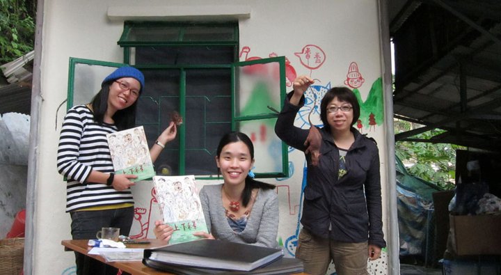 左起﹕Adeline, 李香蘭, Sindy
