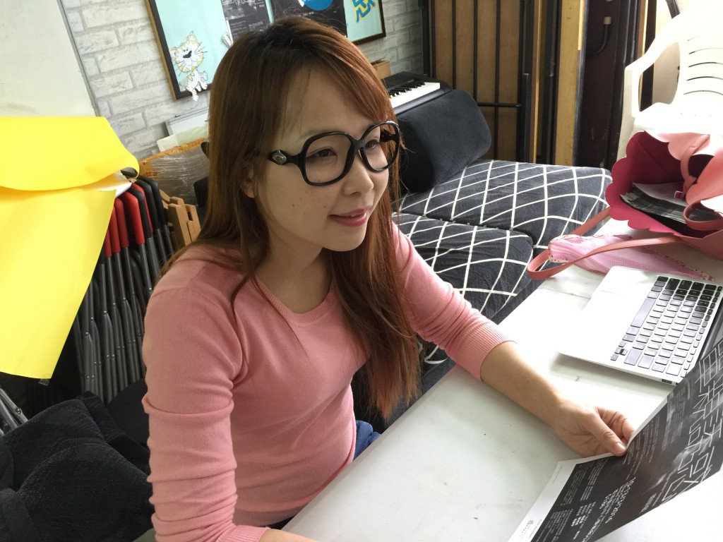 AMY本身是單親媽媽，她希望藉著自己的生活經驗分享給大家