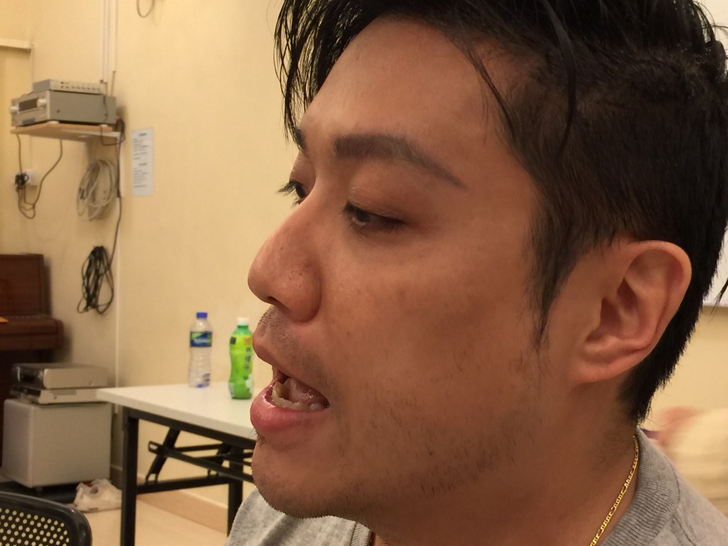 副導兼演出鄧智仁