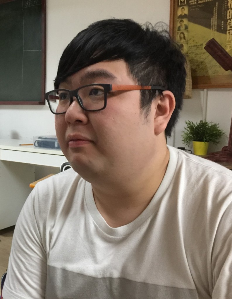 文本創作、填詞梁傳恩