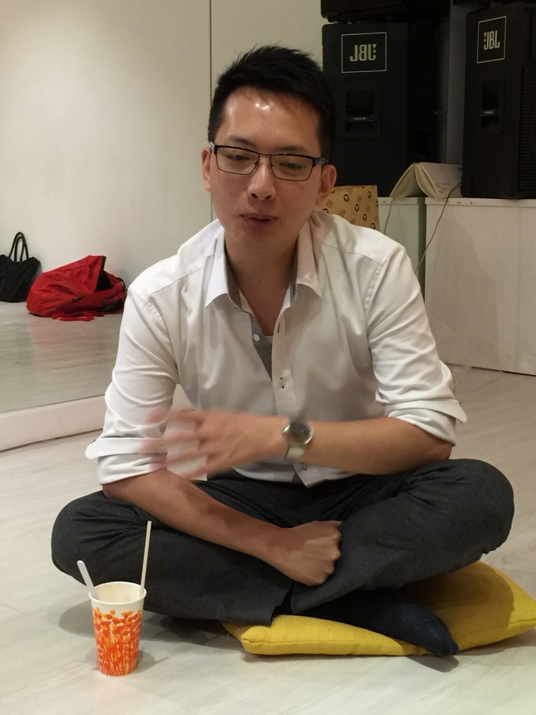 演員：吳偉廷