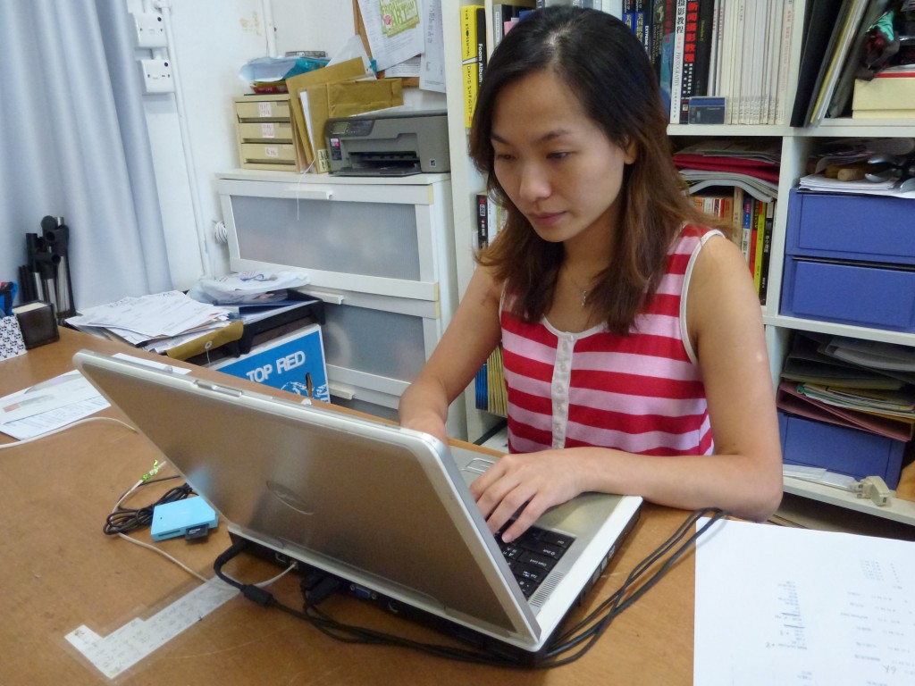 珈顯工作認真，在這行吃得開。