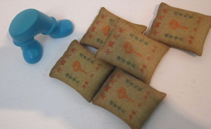 童年玩意-搲子,裡面是用真米